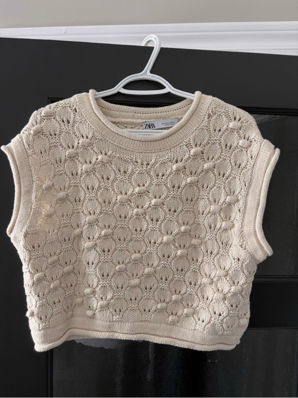 ZARA Cream Crochet Bobble Knit Vest